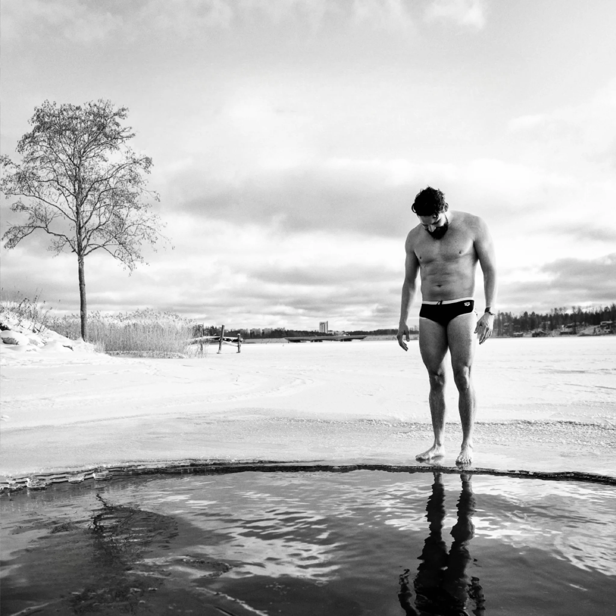 Athlete in cold plunge ice bath - Warrior Leap Lebanon